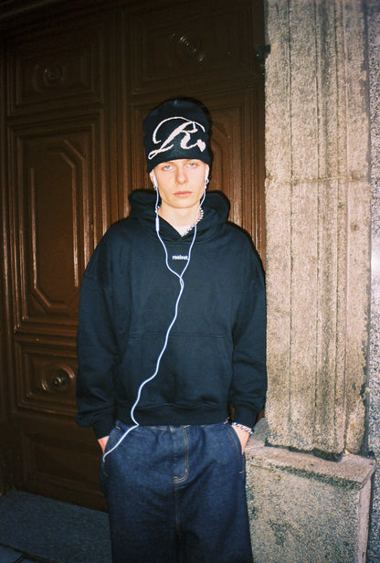 LOVE, REALEST BEANIE BLACK